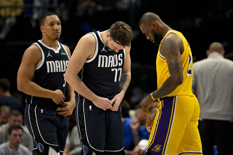 乐鱼体育官网关于阿扎伦卡重要时刻持续失利，独行侠带队取胜！的信息