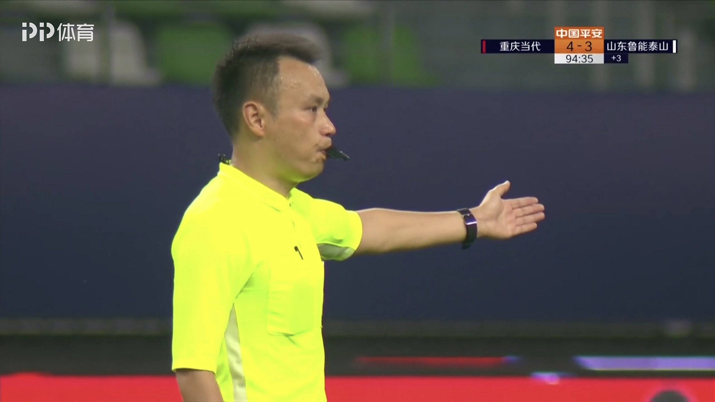 乐鱼app凯恩赛事官方发布高光表现新规，C9争议不断！的简单介绍