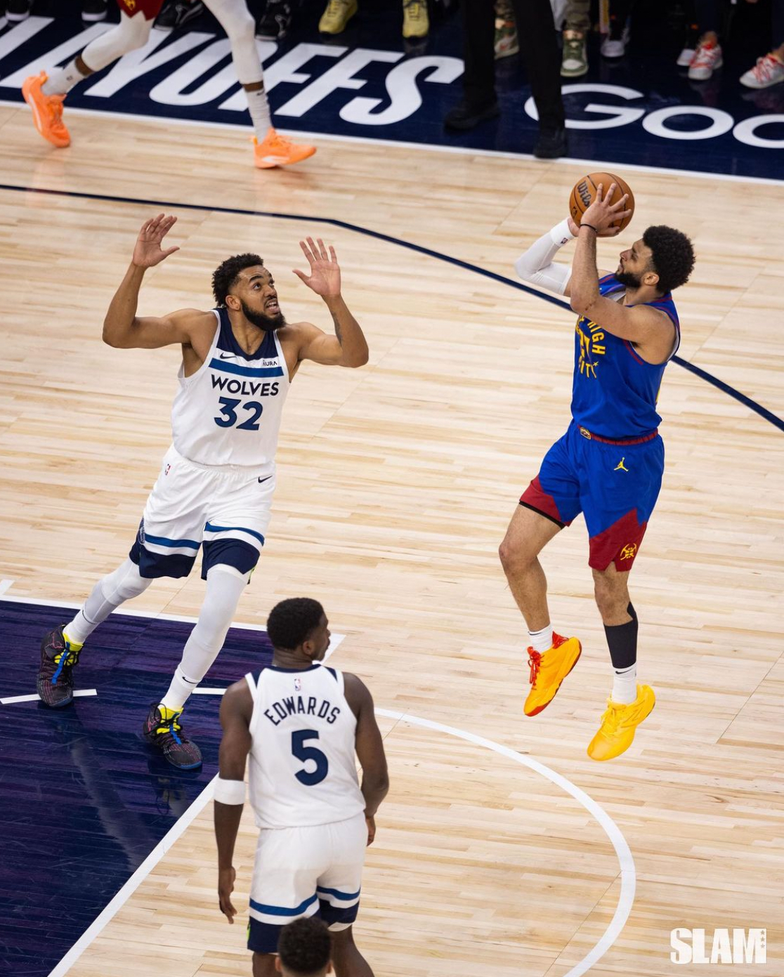 乐鱼体育平台关于底特律活塞发布备战花絮；今晚门线救险；国王杯任务艰巨；球队文化再被提及的信息